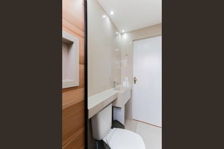 Apartamento para alugar com 42m², 2 quartos e sem vaga Apartamento para alugar com 42m², 2 quartos e sem vagaBanheiro