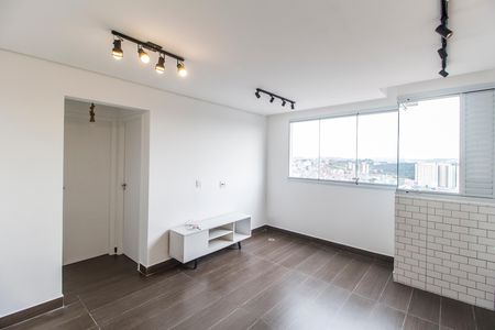Apartamento para alugar com 2 quartos, 38m² em Vila Sul Americana, Carapicuíba