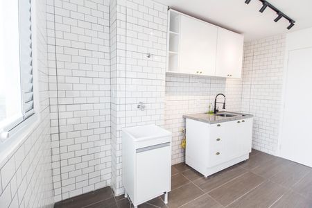 Área de Serviço de apartamento para alugar com 2 quartos, 38m² em Vila Sul Americana, Carapicuíba