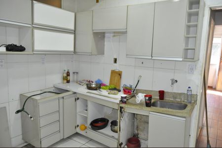 Casa à venda com 2 quartos, 60m² em Tomás Coelho, Rio de Janeiro