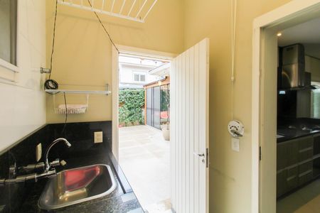 Área de Serviço de casa de condomínio para alugar com 3 quartos, 200m² em Igara, Canoas