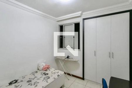Quarto 1 de apartamento para alugar com 2 quartos, 65m² em Buritis, Belo Horizonte