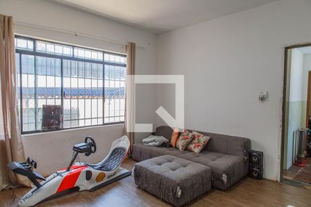 Casa à venda com 2 quartos, 240m² em Vila Prudente, São Paulo