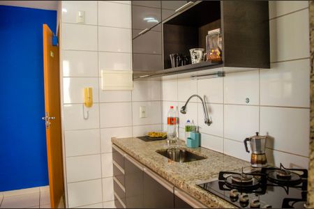 Cozinha de apartamento para alugar com 2 quartos, 62m² em Setor Negrão de Lima, Goiânia