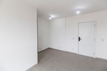 Sala de apartamento para alugar com 2 quartos, 58m² em Jardim das Belezas, Carapicuíba