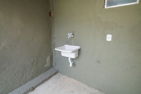 Área de Serviço de casa para alugar com 1 quarto, 35m² em Campo Grande, Rio de Janeiro