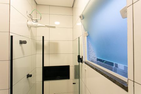 Banheiro de apartamento para alugar com 1 quarto, 28m² em Vila Formosa, São Paulo