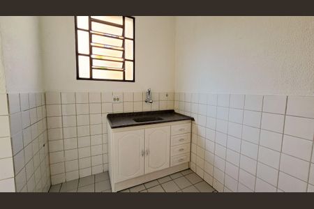 Apartamento à venda com 2 quartos, 48m² em Rio Branco, Belo Horizonte
