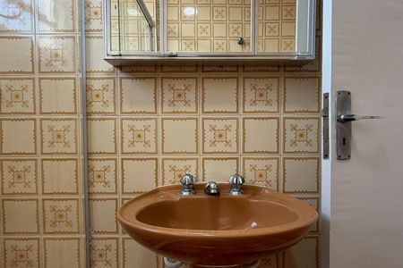 Apartamento para alugar com 97m², 2 quartos e 1 vaga Apartamento para alugar com 97m², 2 quartos e 1 vagaBanheiro