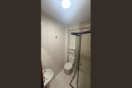Banheiro de apartamento para alugar com 1 quarto, 32m² em Santa Ifigênia, São Paulo