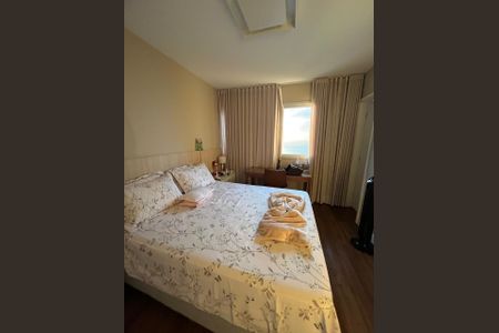 Quarto de apartamento para alugar com 3 quartos, 125m² em Vitória, Salvador