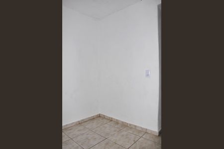 Detalhe - Quarto de casa para alugar com 1 quarto, 22m² em Vila Bancaria Munhoz, São Paulo