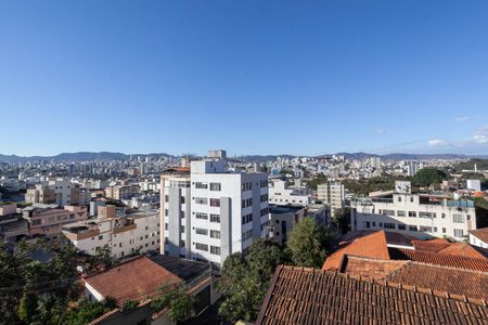 Quarto 1 - Vista de apartamento à venda com 3 quartos, 210m² em Padre Eustáquio, Belo Horizonte