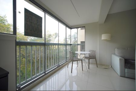 Varanda  de apartamento para alugar com 1 quarto, 56m² em Petrópolis, Porto Alegre