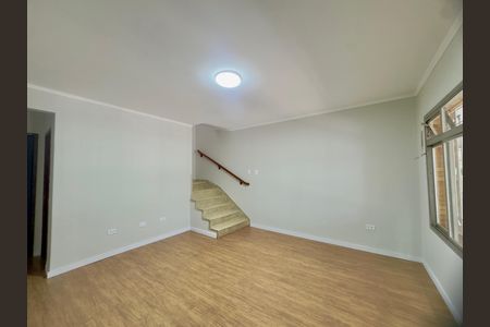 Casa à venda com 4 quartos, 113m² em Vila Augusta, Guarulhos