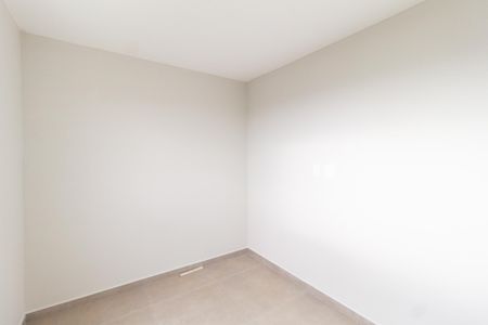 Quarto de apartamento para alugar com 1 quarto, 30m² em Chácara Vale do Rio Cotia, Carapicuíba