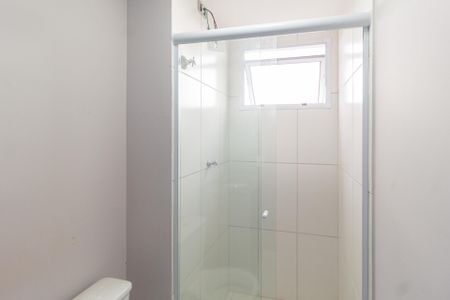 Banheiro de apartamento para alugar com 1 quarto, 30m² em Chácara Vale do Rio Cotia, Carapicuíba