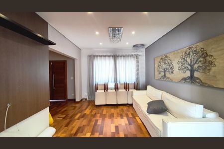 Sala de casa para alugar com 4 quartos, 500m² em Jardim Nossa Senhora Aparecida, São Paulo