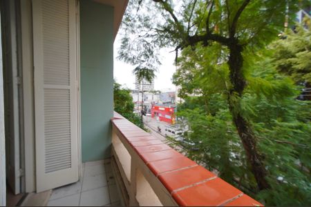 Varanda  de apartamento para alugar com 3 quartos, 77m² em Cidade Baixa, Porto Alegre