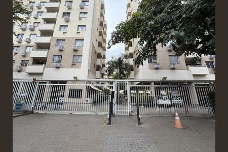 Fachada de apartamento à venda com 2 quartos, 55m² em Taquara, Rio de Janeiro