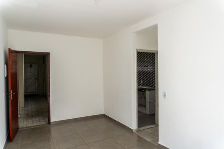Sala de apartamento para alugar com 3 quartos, 70m² em Irajá, Rio de Janeiro