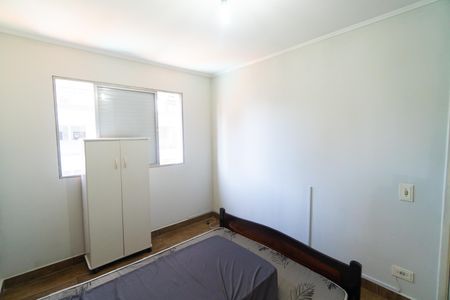 Quarto 1 de apartamento para alugar com 2 quartos, 65m² em Vila Guarani, São Paulo