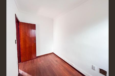 Casa para alugar com 2 quartos, 80m² em Planalto, Belo Horizonte