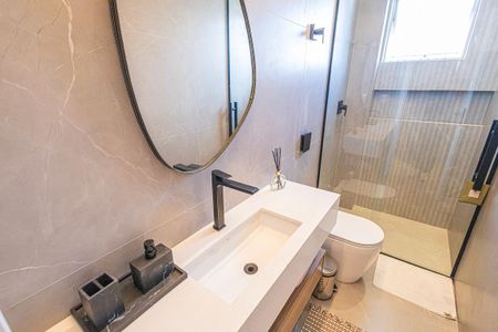 banheiro de apartamento à venda com 4 quartos, 165m² em Santa Amelia, Belo Horizonte