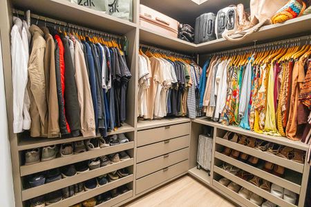 closet de apartamento à venda com 4 quartos, 165m² em Santa Amelia, Belo Horizonte