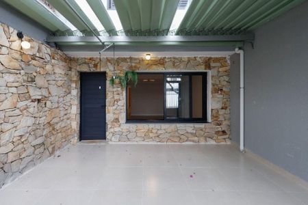 Casa à venda com 120m², 3 quartos e 2 vagas