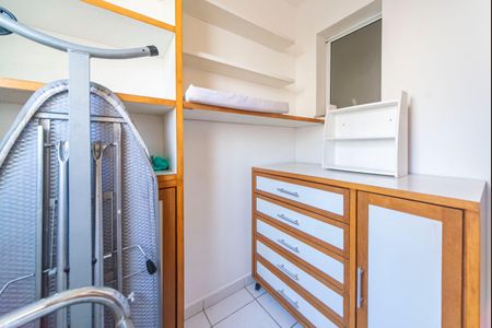 Apartamento para alugar com 130m², 3 quartos e 2 vagas Apartamento para alugar com 130m², 3 quartos e 2 vagasQuarto de Serviço