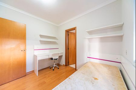 Apartamento para alugar com 130m², 3 quartos e 2 vagas Apartamento para alugar com 130m², 3 quartos e 2 vagasQuarto 2