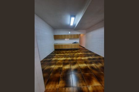 Cozinha de casa à venda com 3 quartos, 200m² em Vila Homero Thon, Santo André