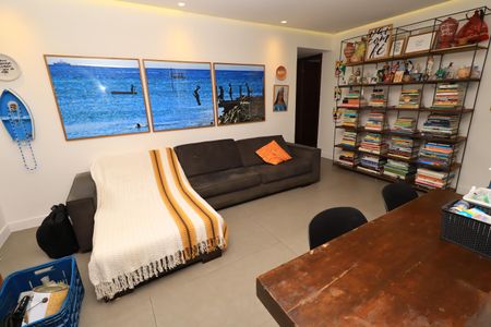 Apartamento para alugar com baixa de preço em Caminho das Árvores