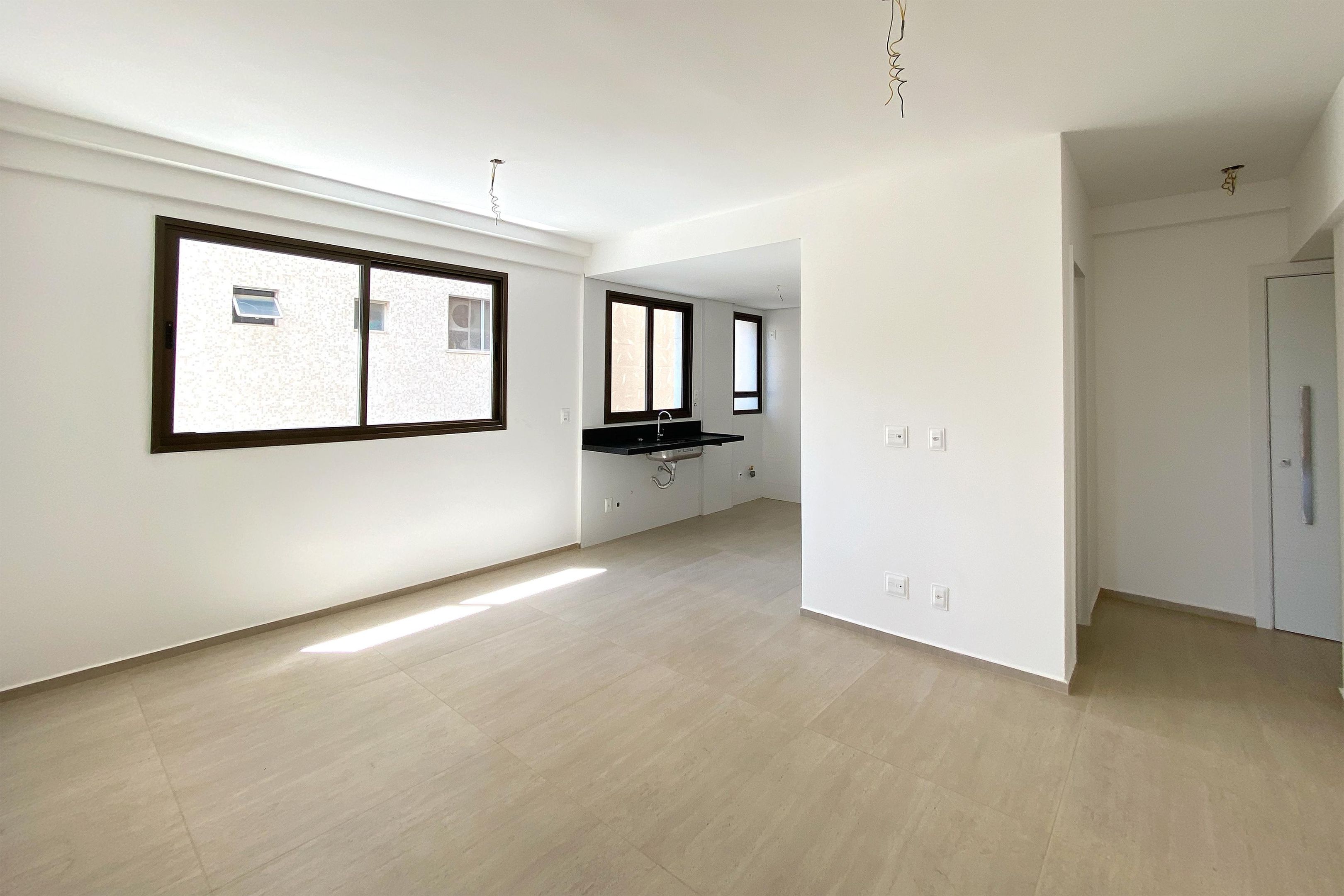 Apartamento com 2 quartos — Funcionários, Belo Horizonte