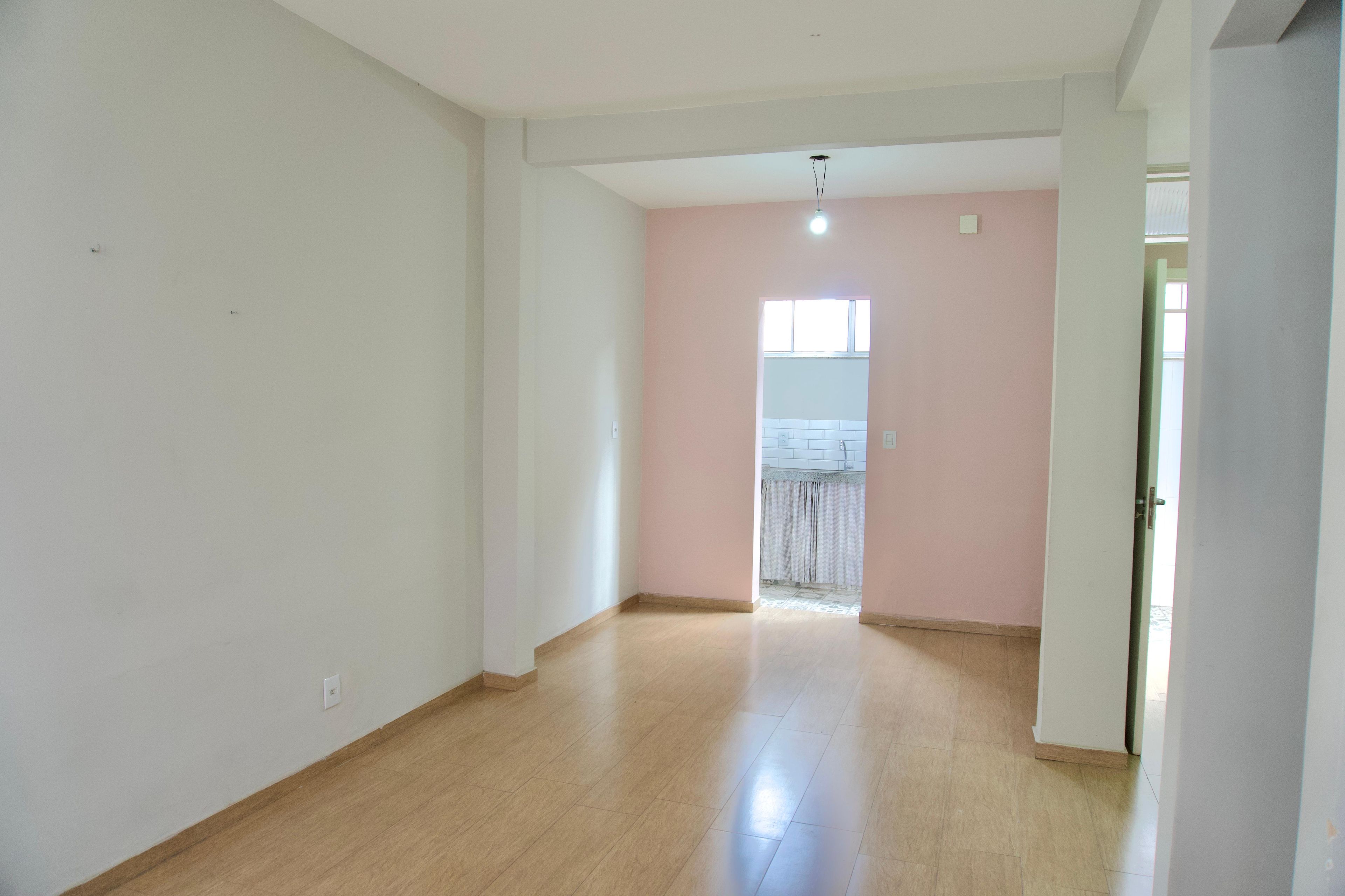 Apartamento com 2 quartos — Alto Caiçaras, Belo Horizonte