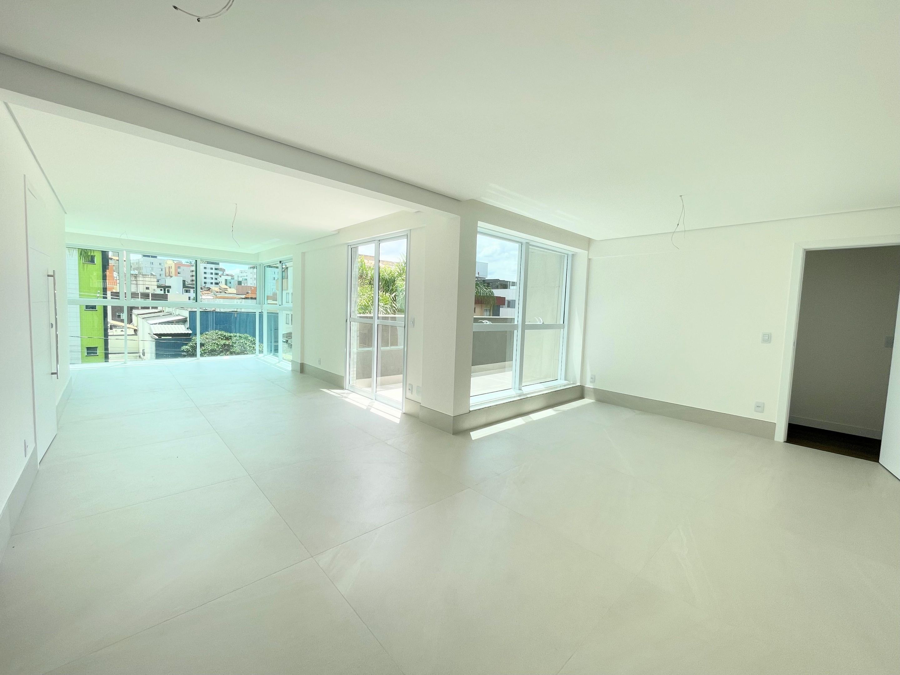 Apartamento com 4 quartos — Castelo, Belo Horizonte