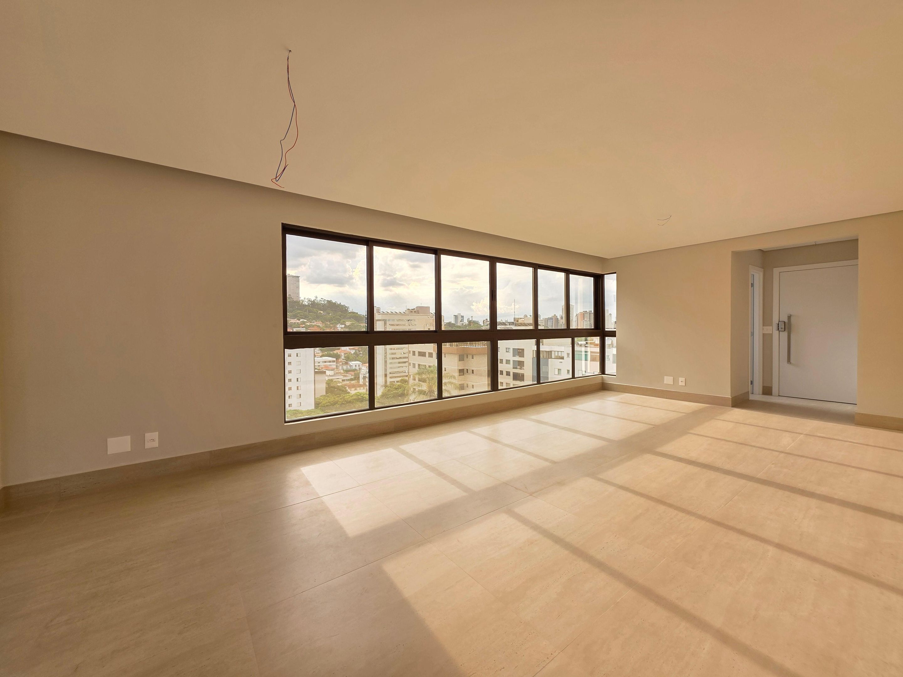 Apartamento com 3 quartos — Santo Antônio, Belo Horizonte