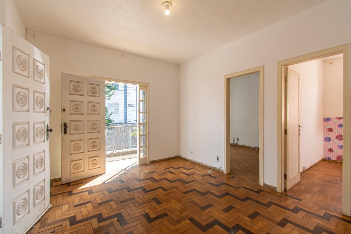 Casa com 6 quartos — Serra, Belo Horizonte
