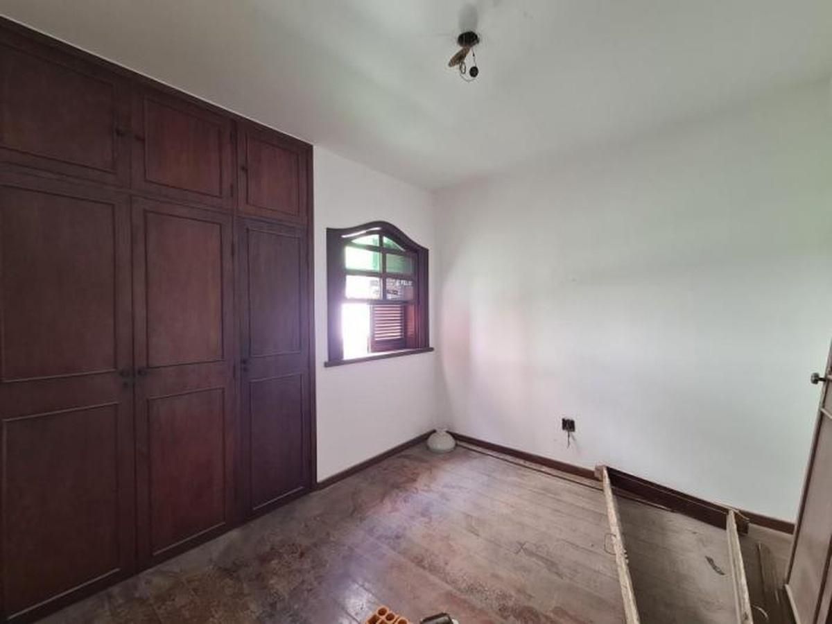 Casa com 5 quartos — Santo Agostinho, Belo Horizonte