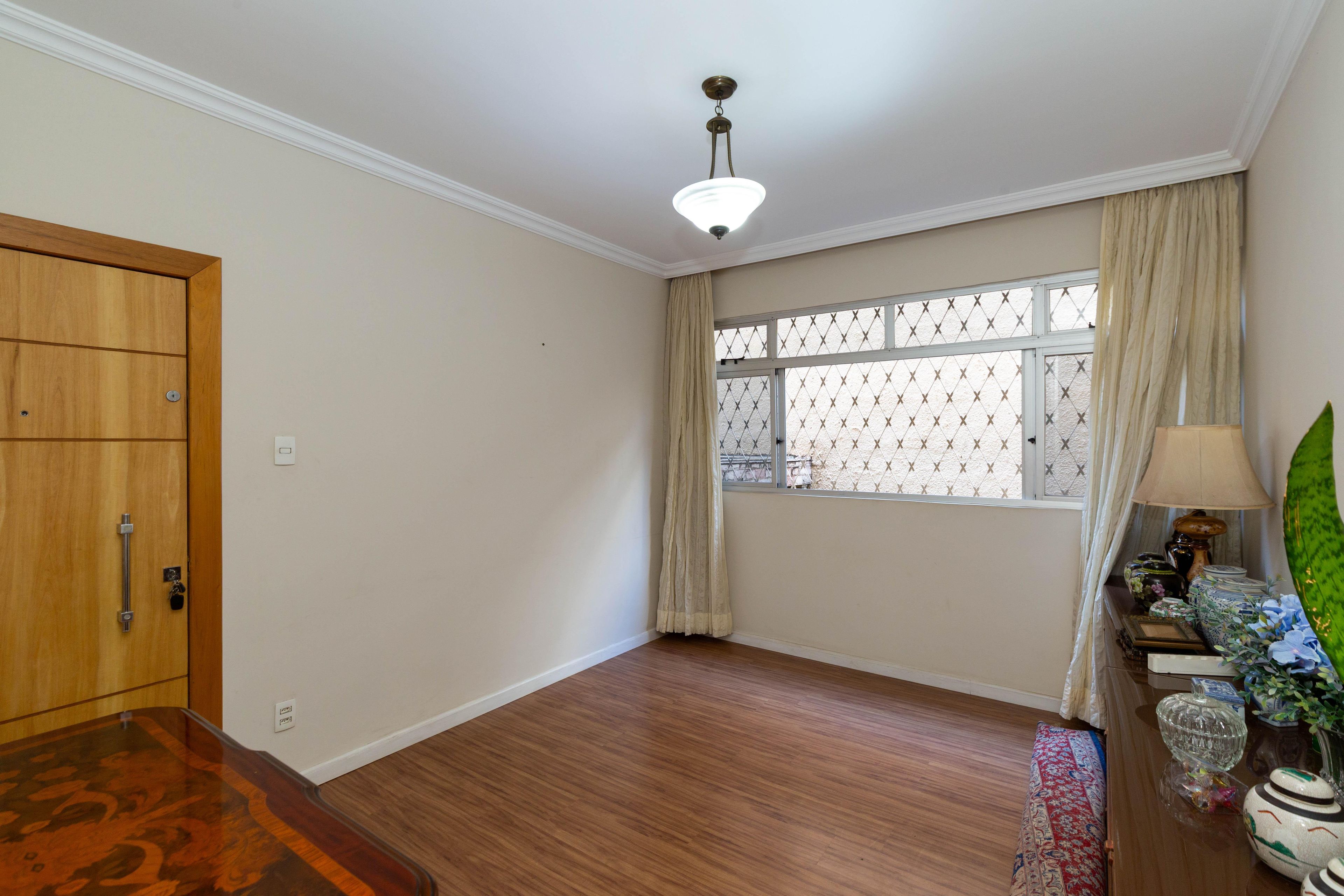 Apartamento com 3 quartos — Gutierrez, Belo Horizonte