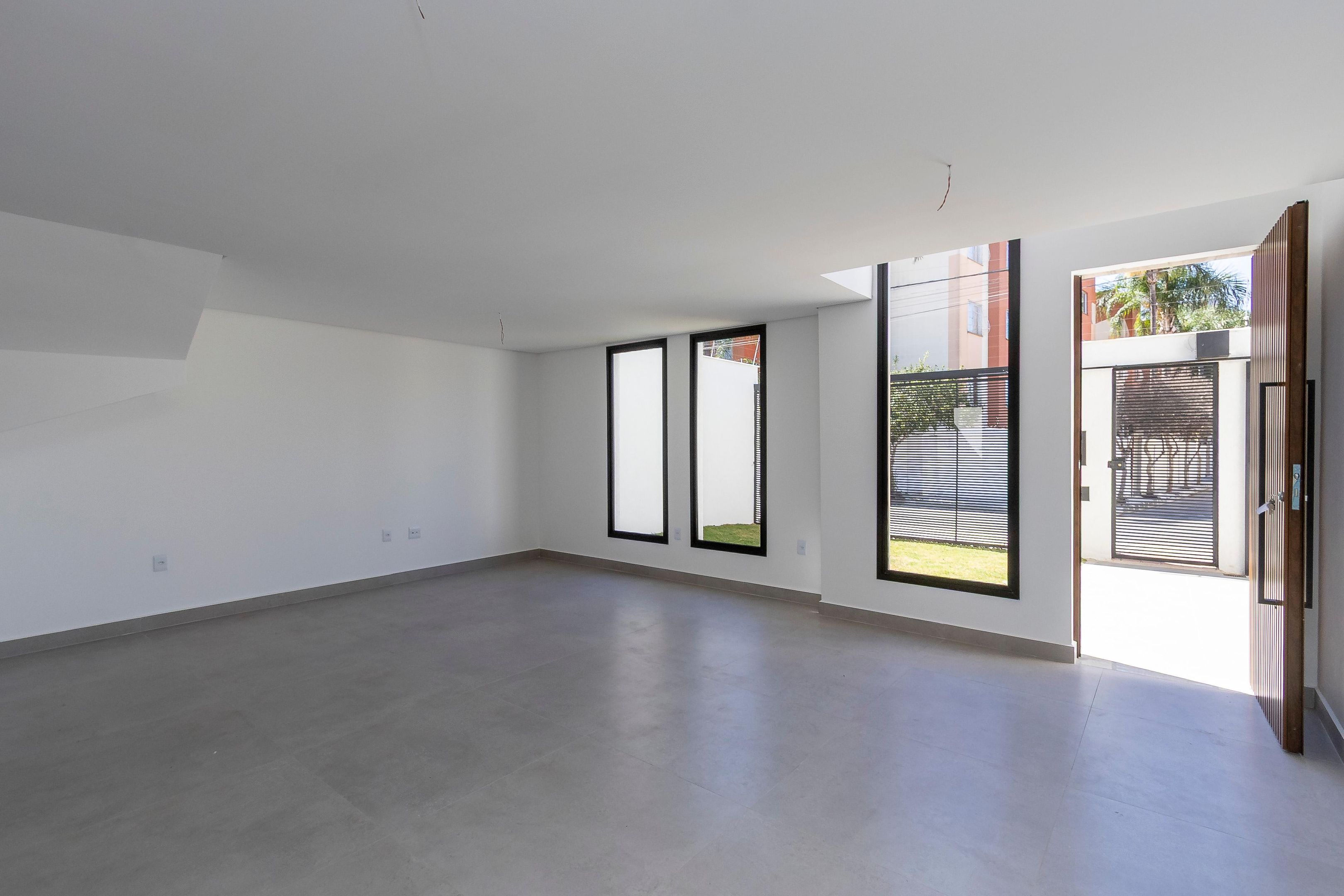 Casa com 3 quartos — Planalto, Belo Horizonte