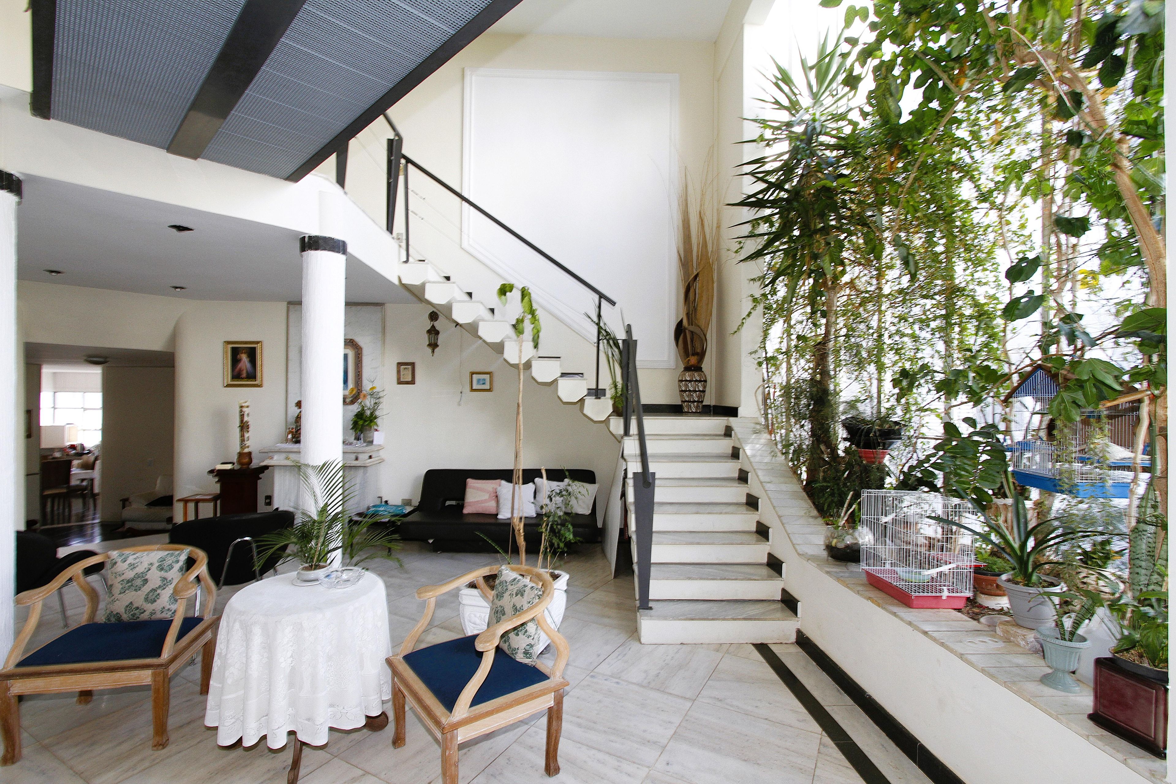 Apartamento com 6 quartos — Buritis, Belo Horizonte