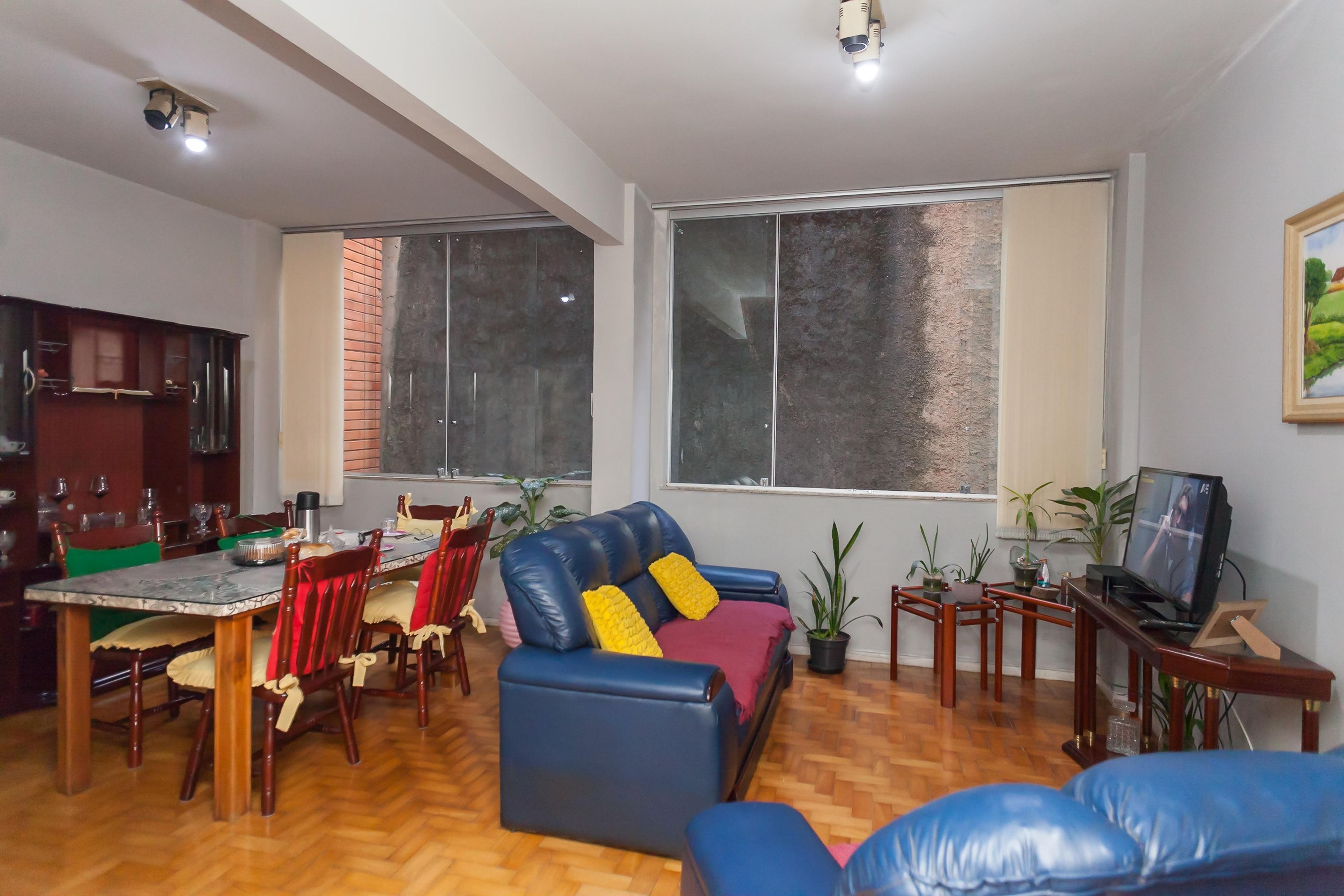 Apartamento com 3 quartos — Sion, Belo Horizonte