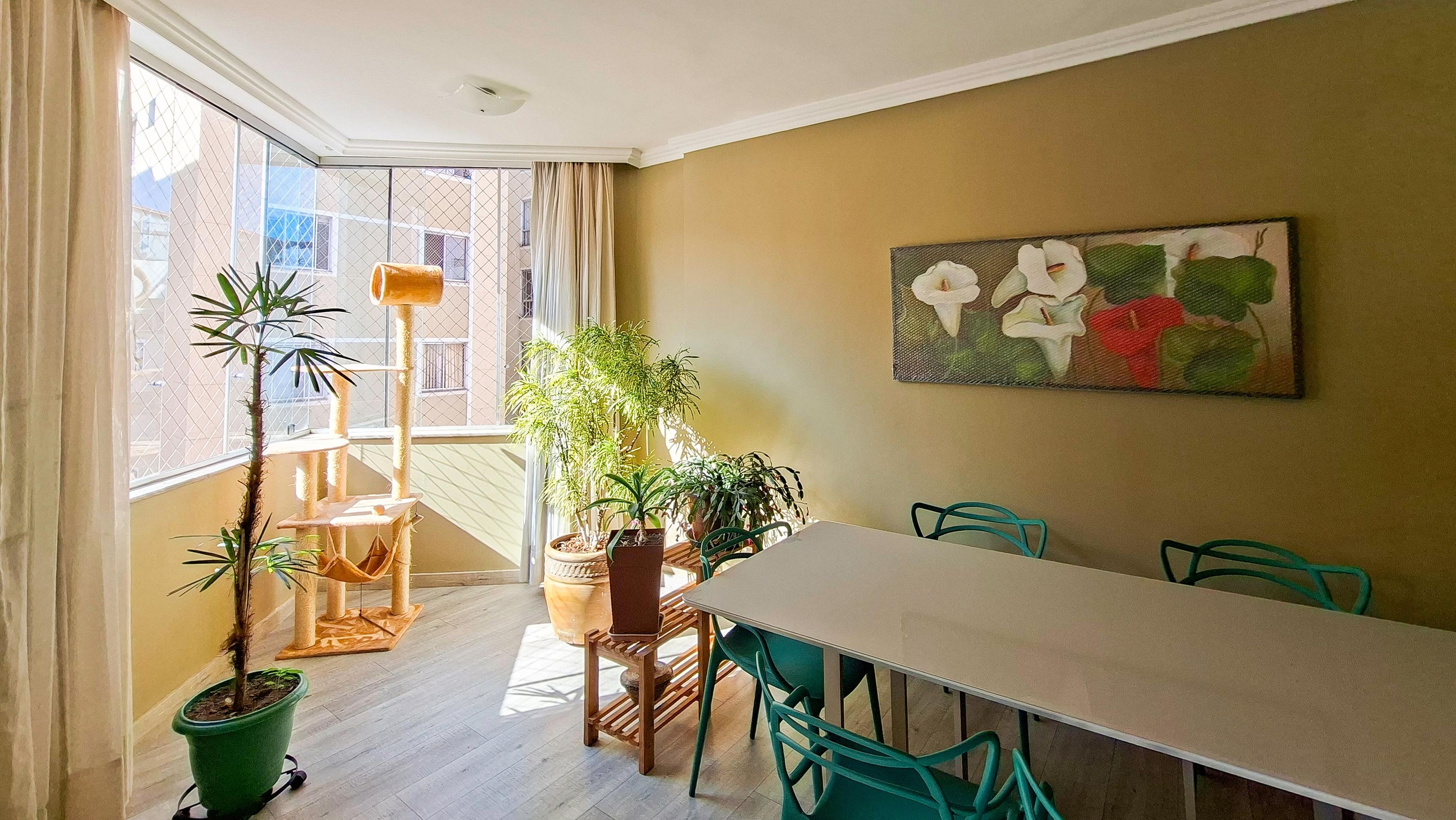 Apartamento com 3 quartos — Sagrada Família, Belo Horizonte