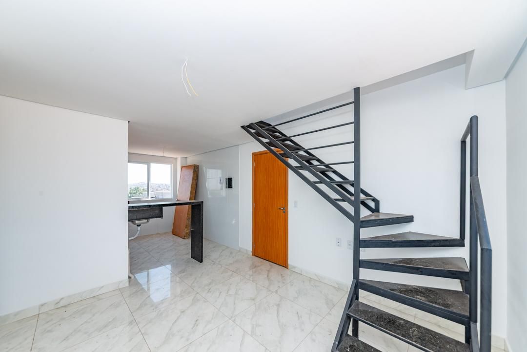 Apartamento com 2 quartos — Estrela do Oriente, Belo Horizonte