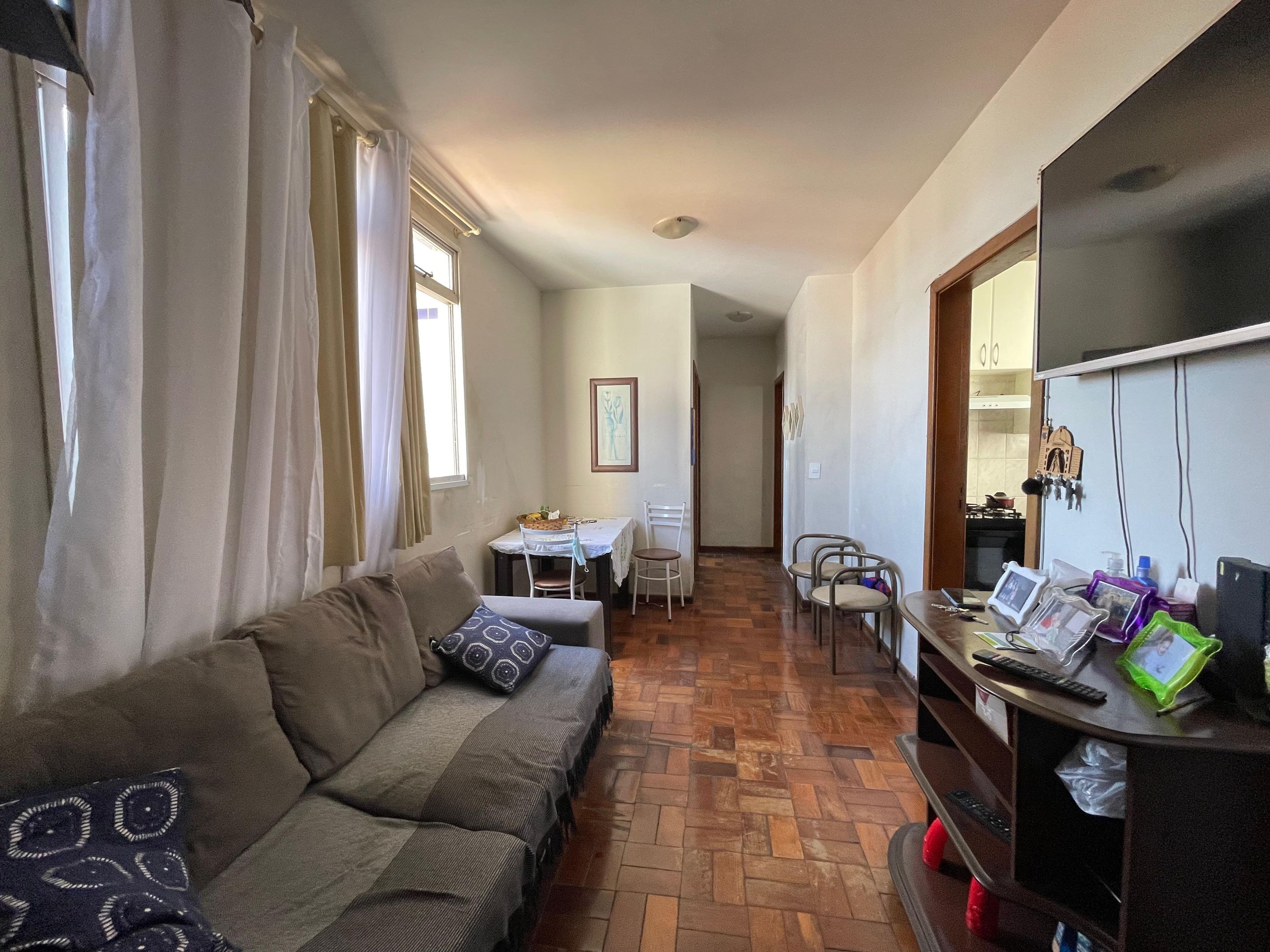 Apartamento com 2 quartos — Serra, Belo Horizonte