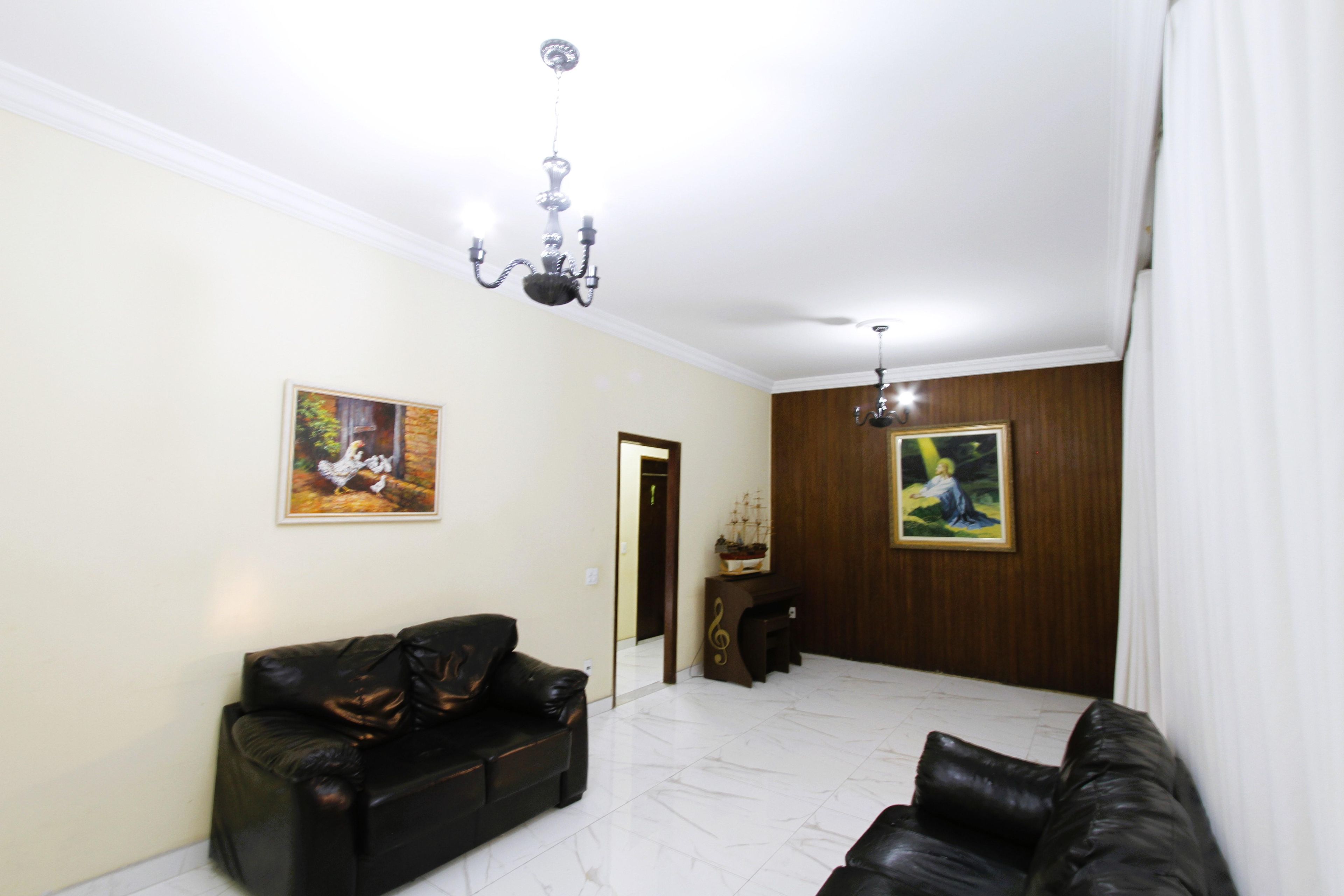 Casa com 7 quartos — Prado, Belo Horizonte