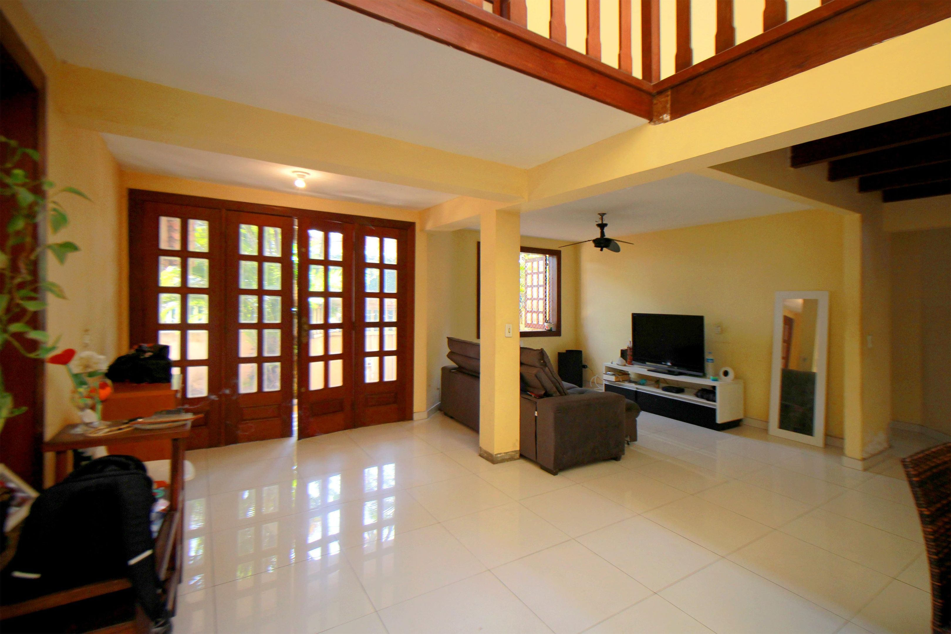 Casa com 6 quartos — Santa Lúcia, Belo Horizonte