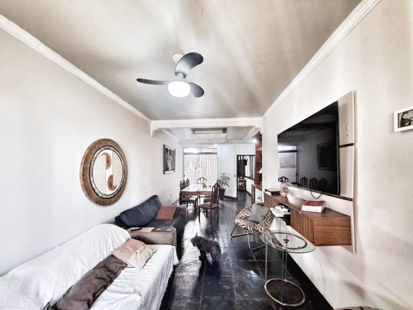 Casa com 4 quartos — Prado, Belo Horizonte